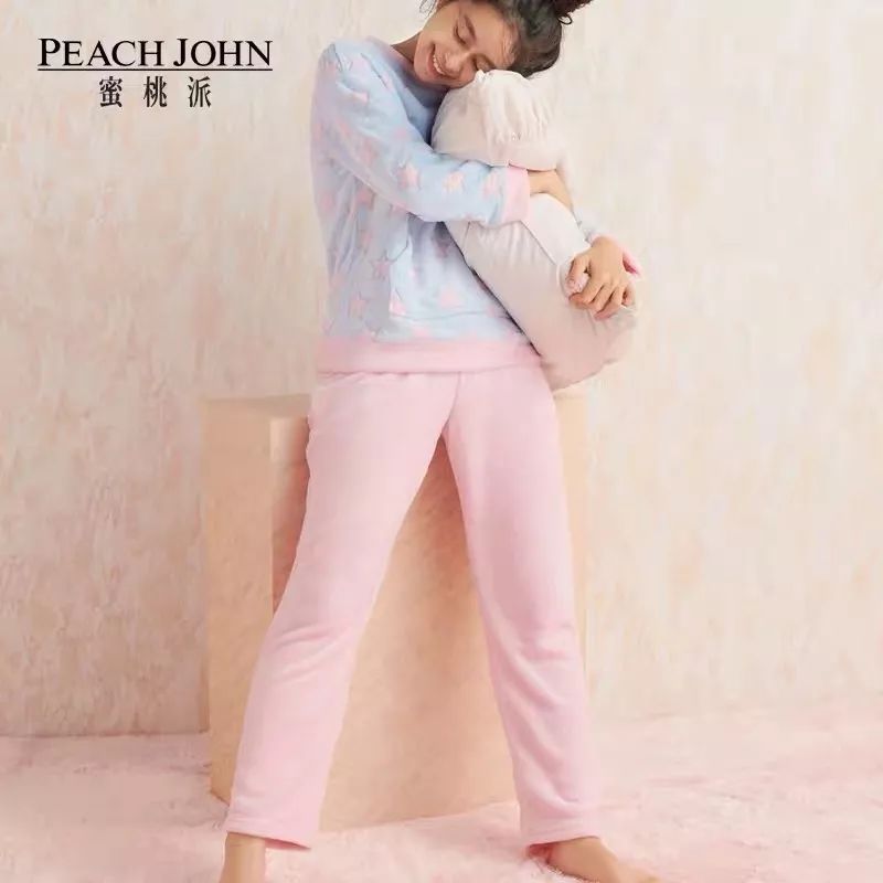 可甜可纯可性感，我们仙女连睡衣都要软fufu