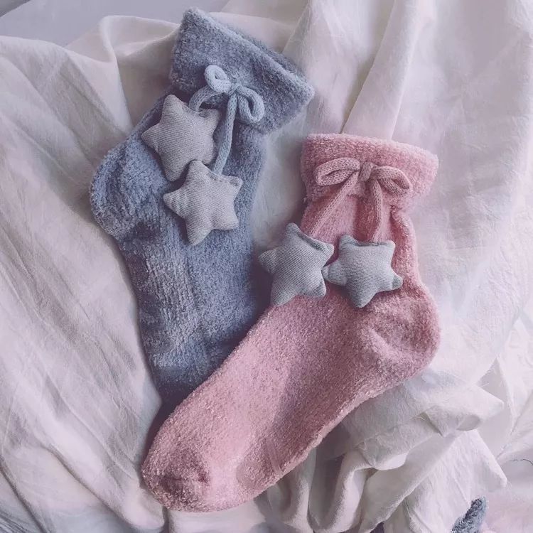 可甜可纯可性感，我们仙女连睡衣都要软fufu