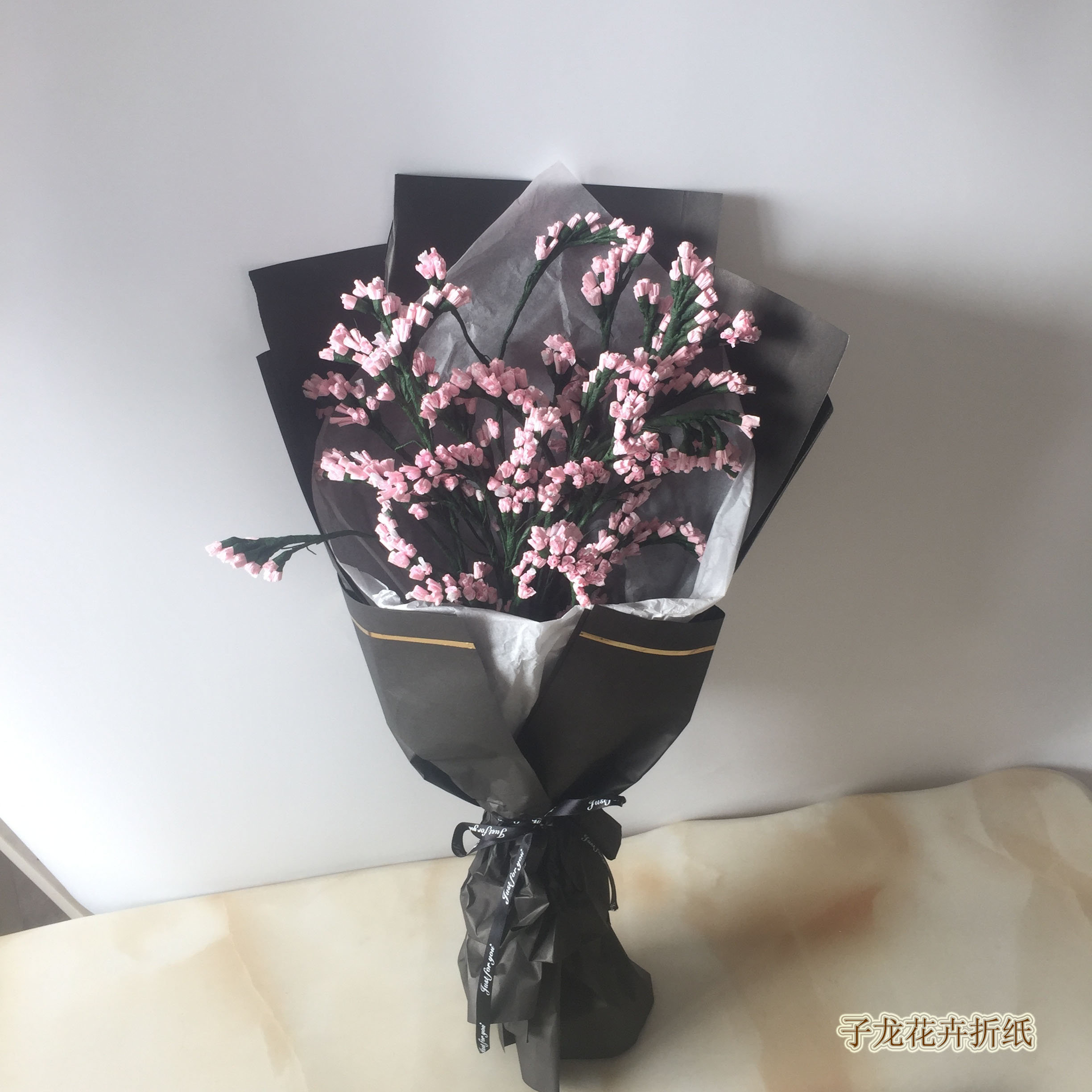 折纸花束教程简单,勿忘我皱纹纸花朵做法大全