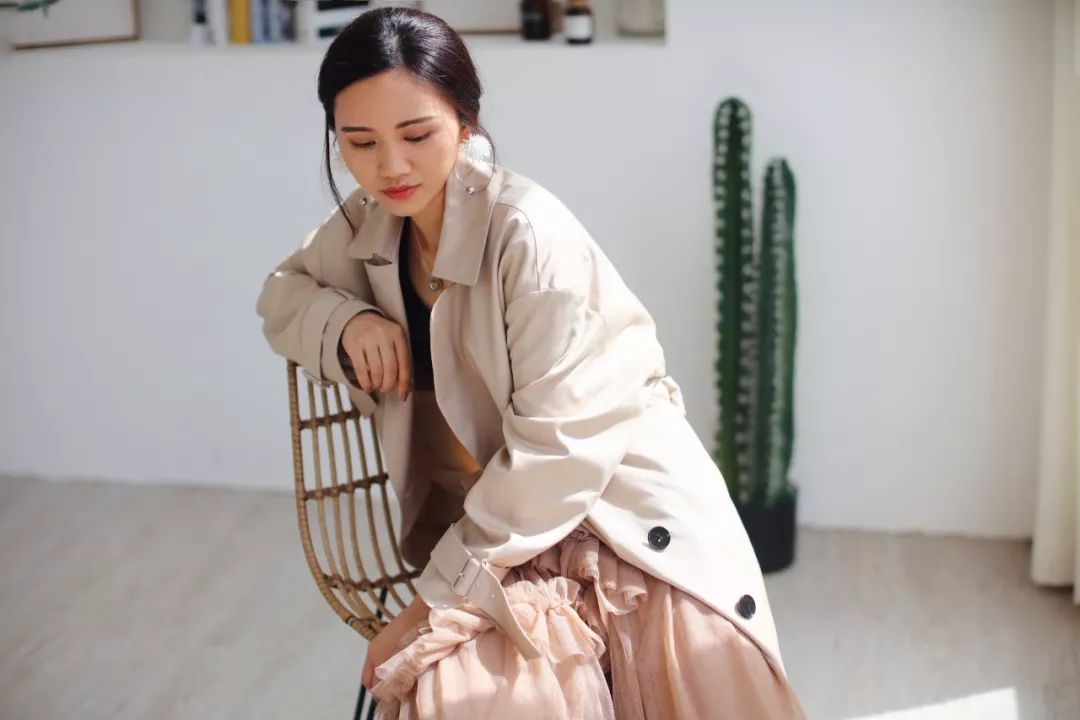 burberrythekensington风衣,burberryblacklabel风衣