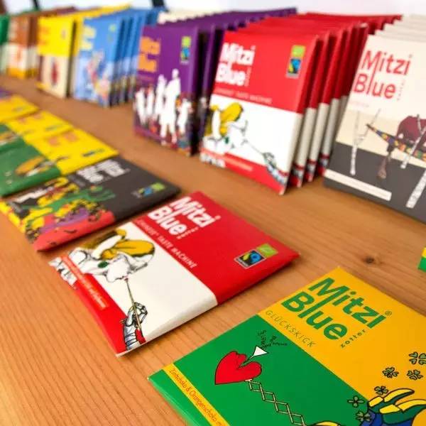 这款巧克力包装设计美翻了,巧克力包装高级感设计