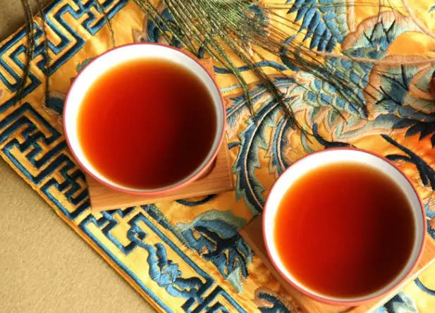 如何鉴别普洱茶品质,怎样鉴别普洱茶的好坏