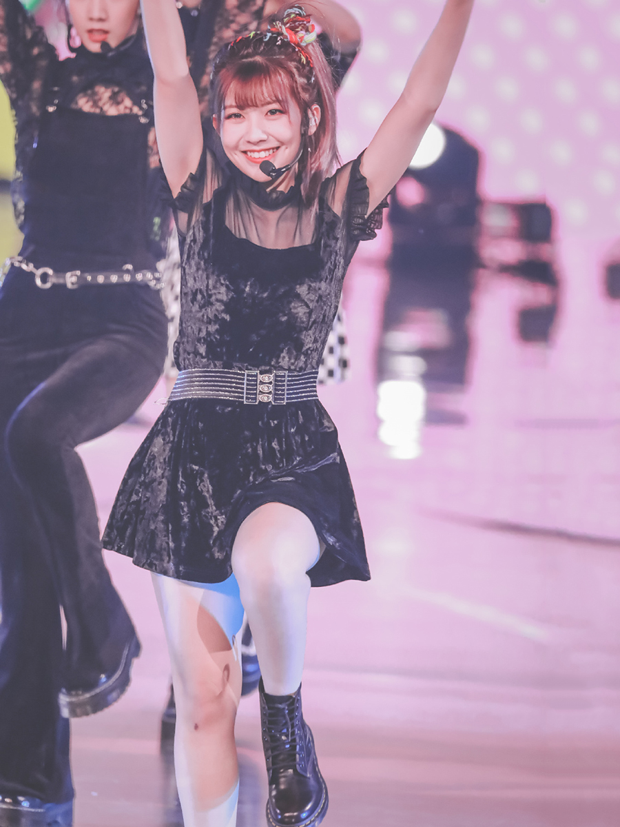 火箭少女暗黑造型,火箭少女变装