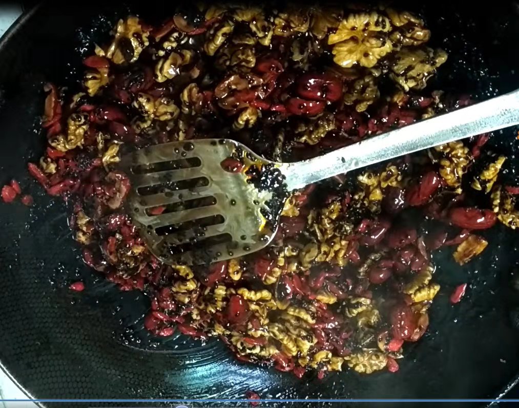 纯手工阿胶糕养颜美容补气血,教你做好吃营养的阿胶糕