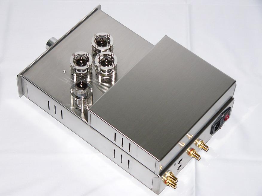 麦景图c22胆前级音质怎样,麦景图c11与c22的区别