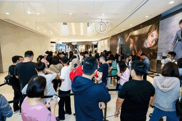 今天！天环广场YSL、资生堂、CPB等疯狂大促销！还能抽戴森~