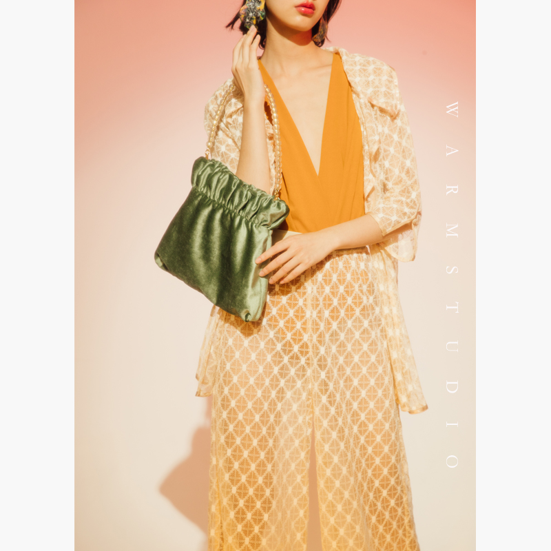 淘宝十大必买包包店铺,探店大牌包包店