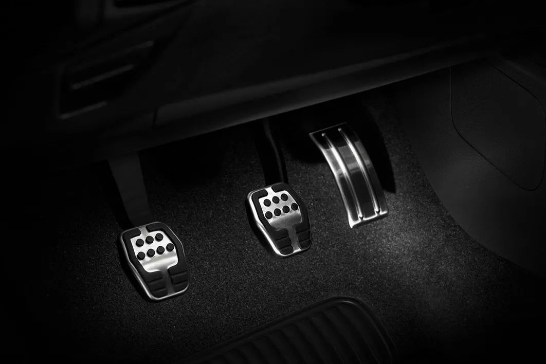 既能家用还帅的车,既能拉东西也能家用的车