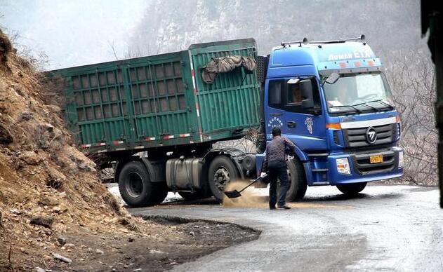四米二货车司机真实生活,货车司机的辛酸和无奈