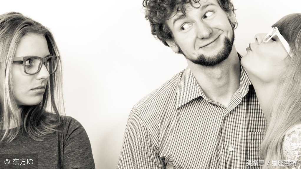 如何让12星座主动挽回你,怎么让十二星座死心塌地的爱上你