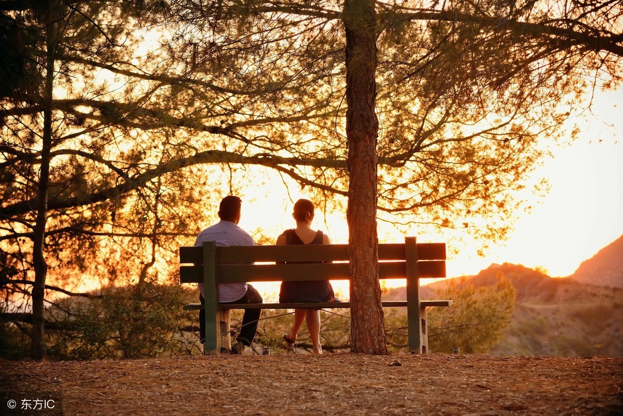 戒指的戴法招财女生,戒指的戴法