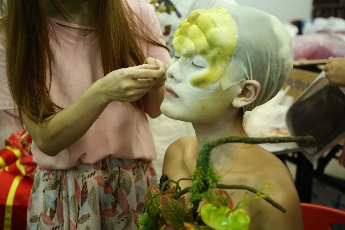 选一个很适合你的妆容特效,用妆容特效选择最适合的妆容