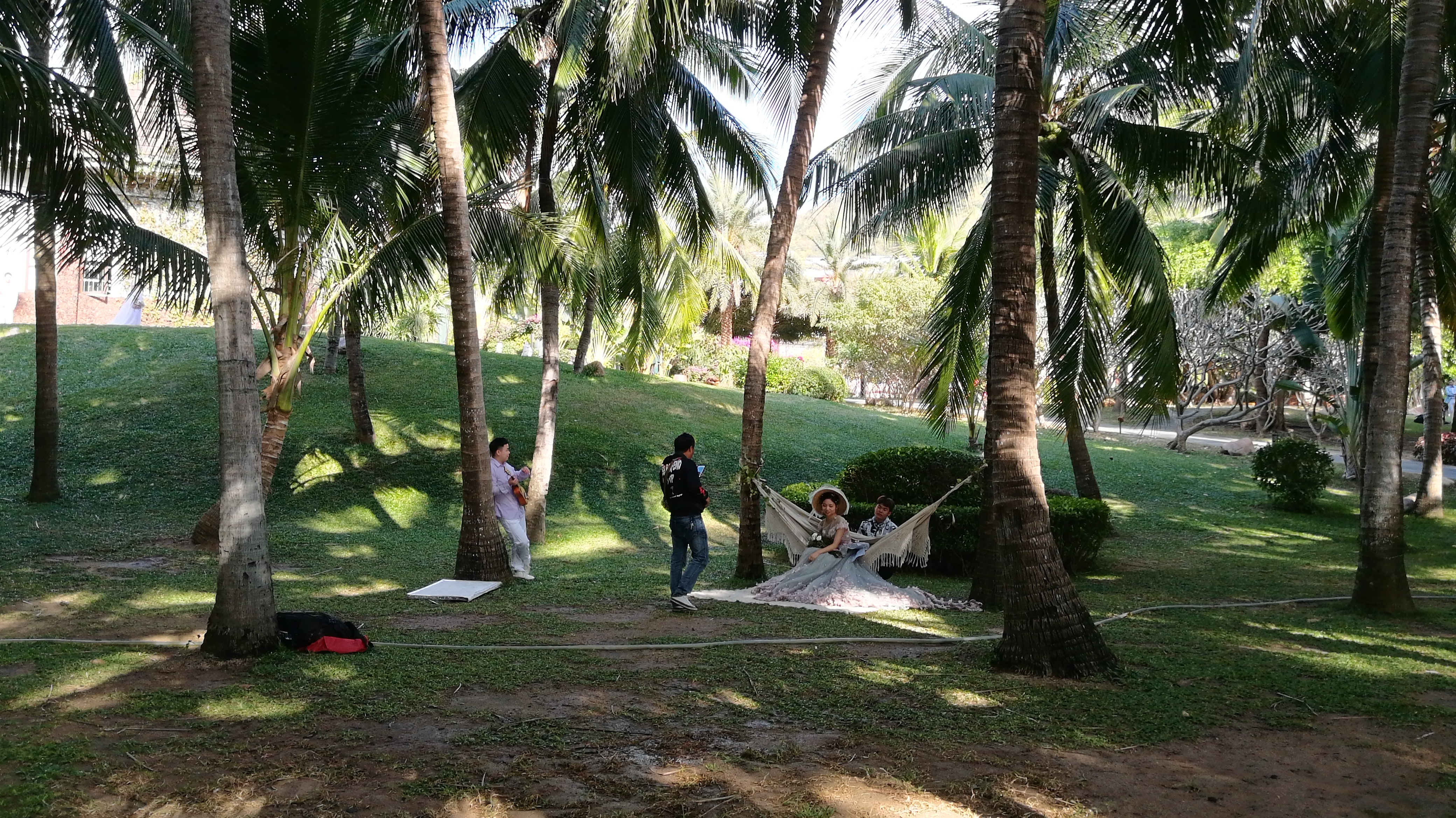 三亚大小洞天婚纱摄影攻略,三亚大小洞天婚纱照基地多少钱