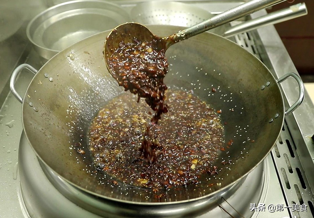 在家制作简单的拌饭酱,学会这3种下饭酱的做法