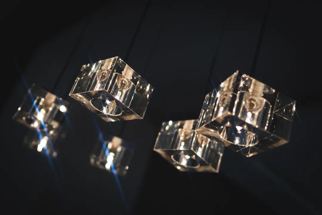 一键调出电影级质感的神仙滤镜,拍出电影感的ai工具