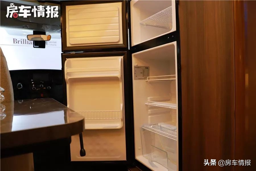 五款能上京牌的自动挡房车,既便宜又大又能合法上路的房车