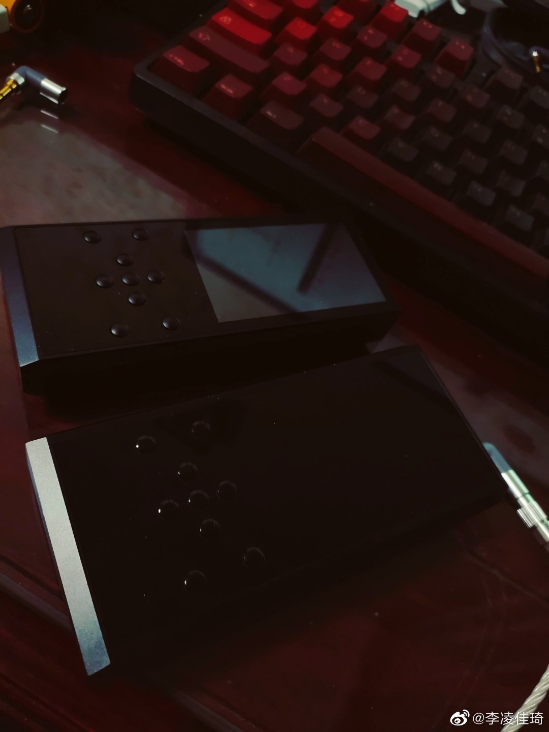 乐彼P6：全球首款分立式R2R便携*放播**器，把台机塞进随身