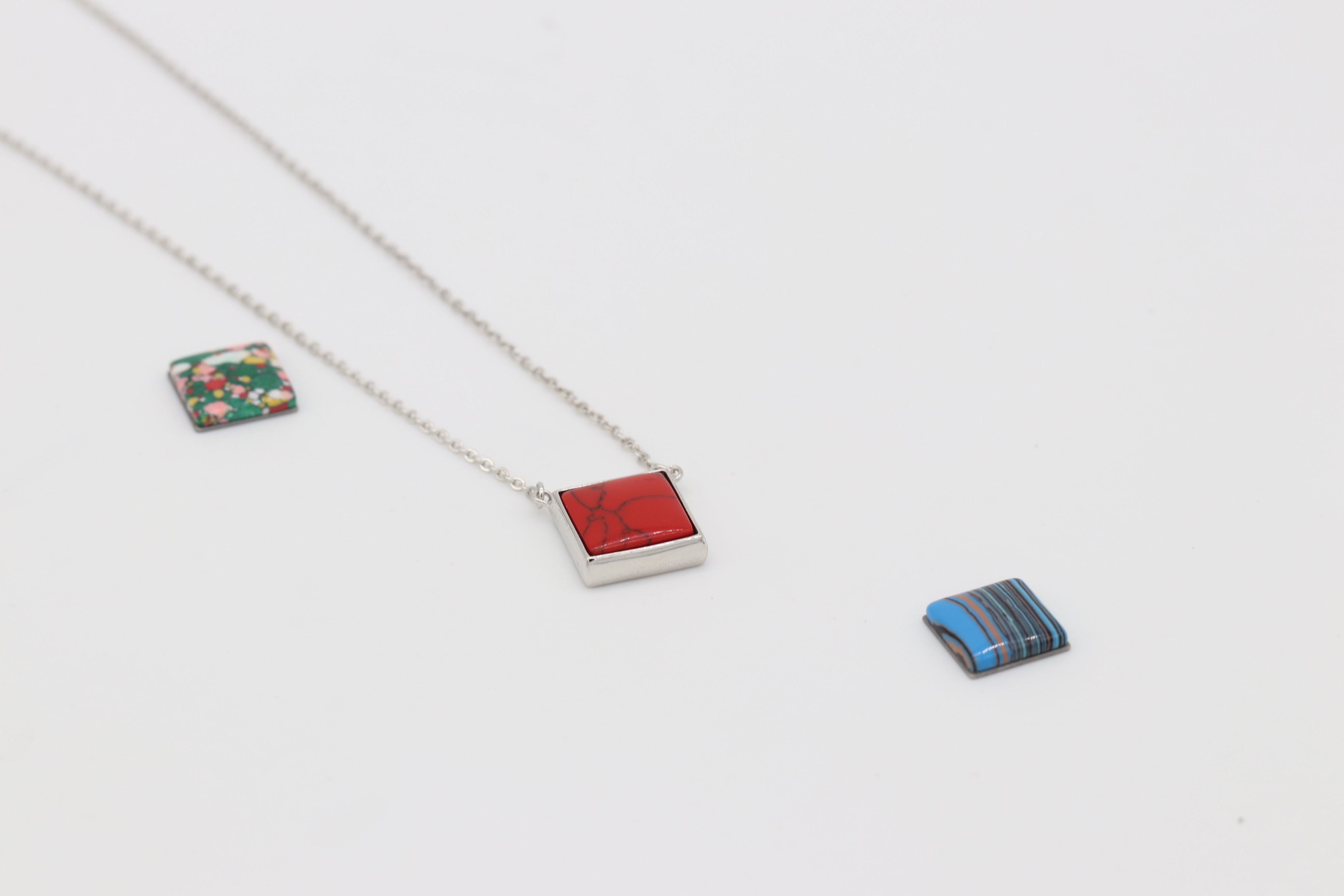 购买饰品时注意事项,如何保养黄金饰品