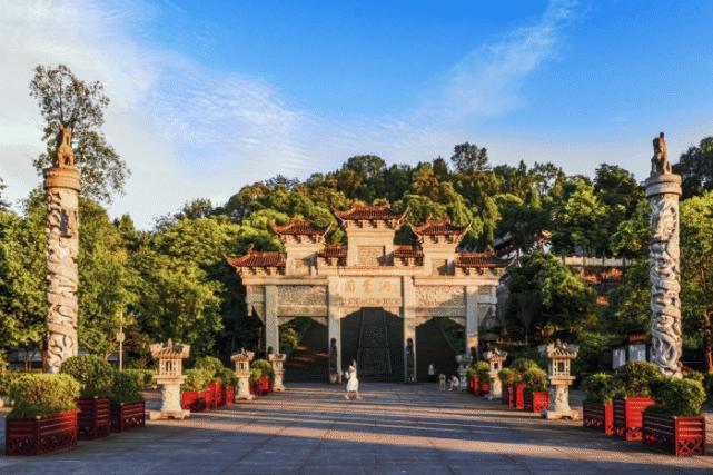 资阳旅游的好地方是哪里,资阳十一月哪里旅游最好