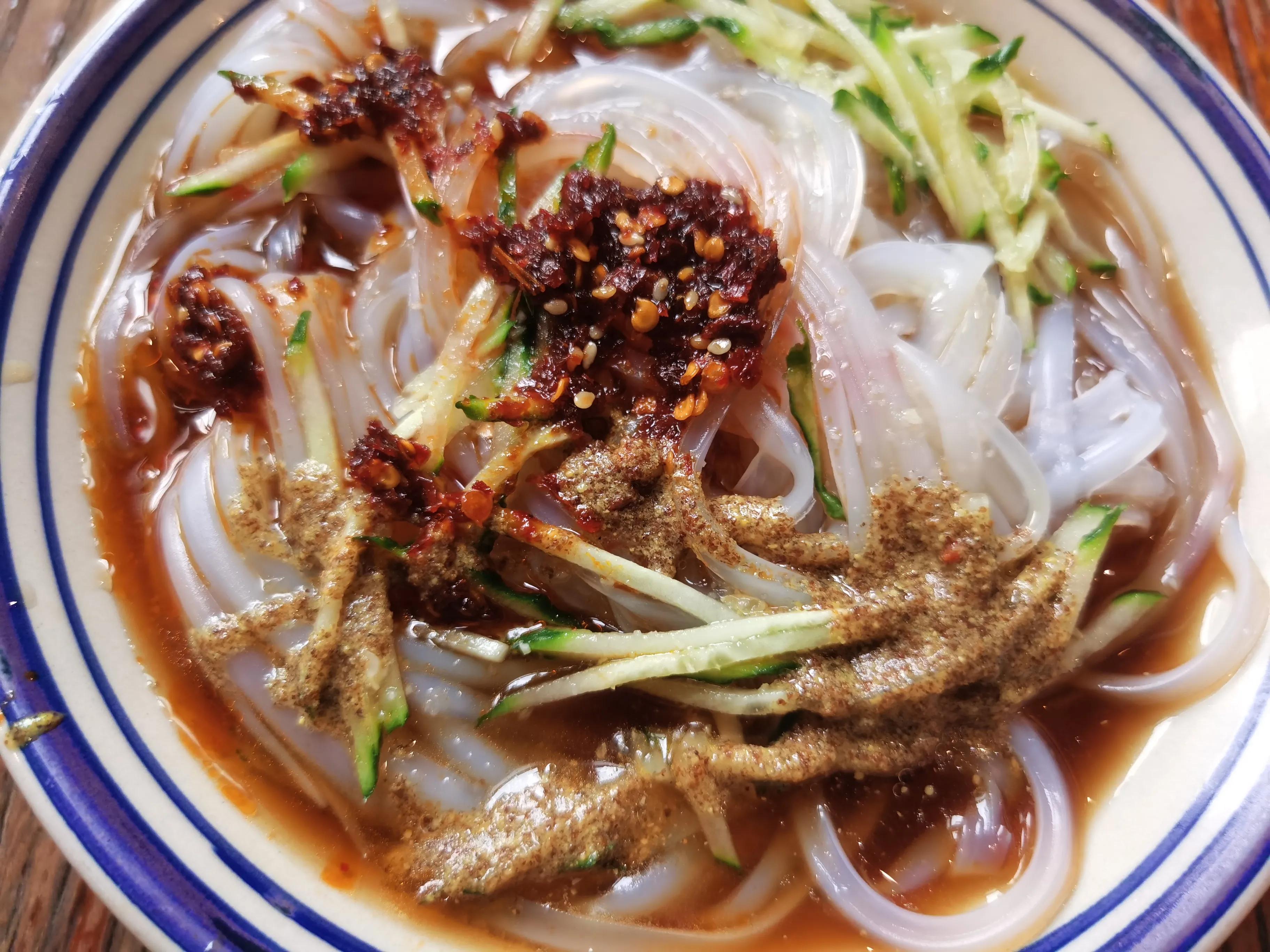 西安砂之船奥特莱斯视频,西安砂之船奥特莱斯外景