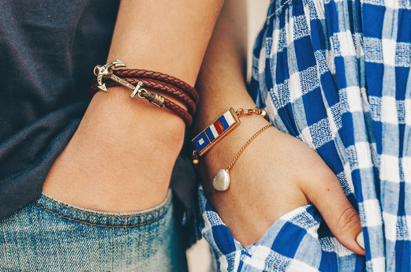 情侣手链推荐高颜值可以合在一起,情侣手链推荐小众品牌一对ins