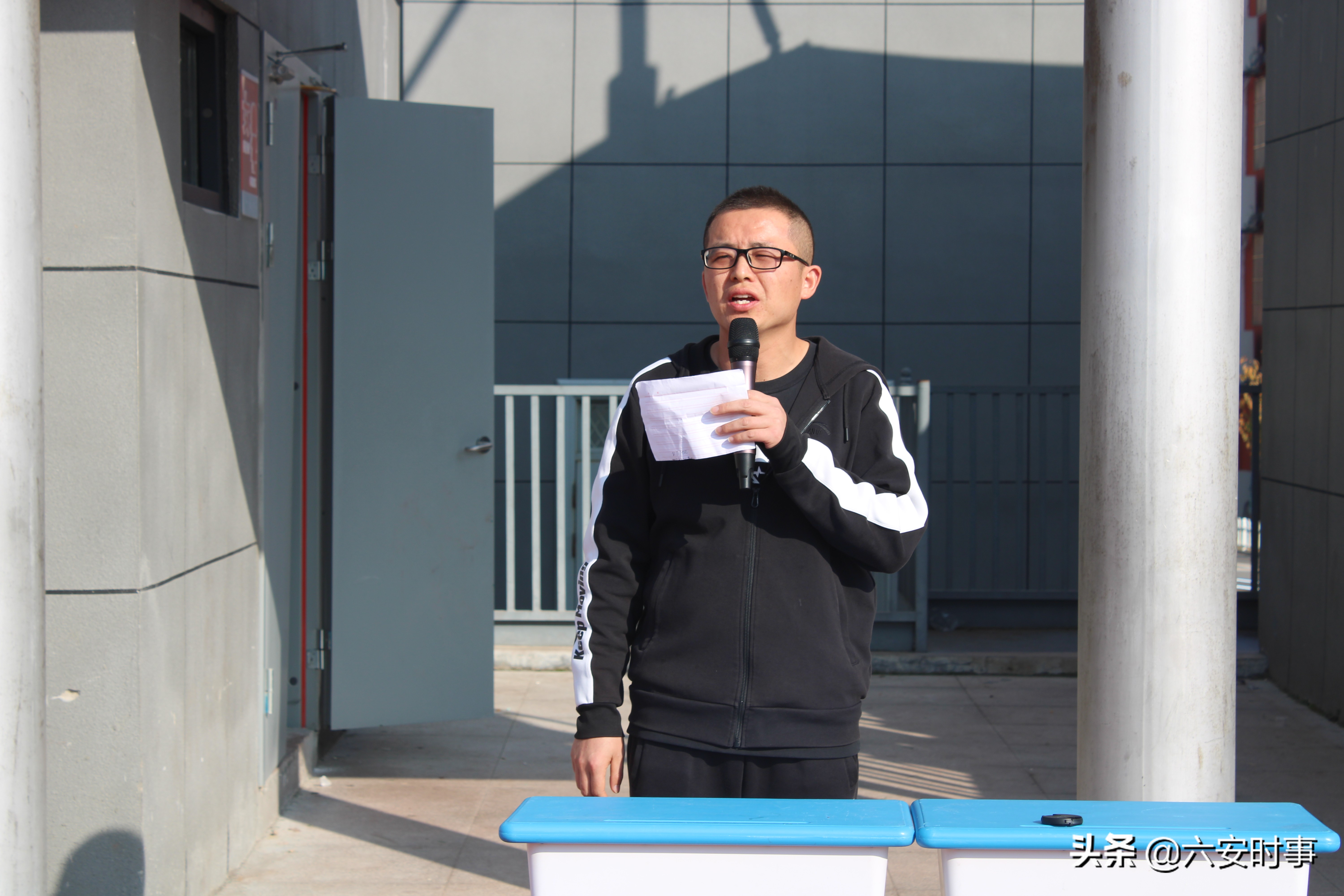 全市中小学生校园足球赛开赛,小学足球联赛校长杯开幕式