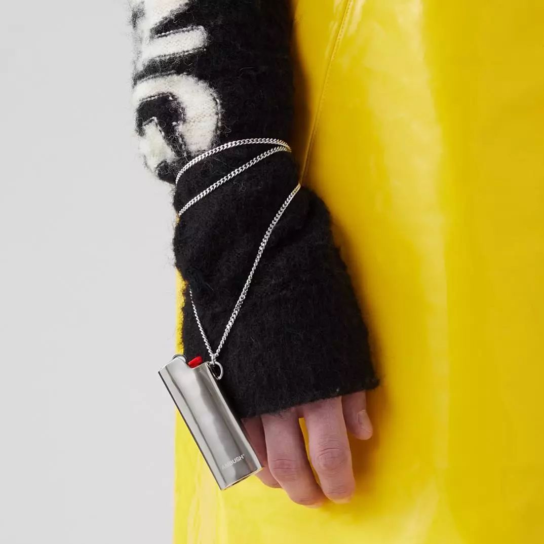 还在买阿迪耐克吗,ambush经典款