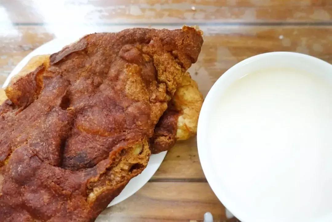 北京最红四家糖油饼早餐店测评!以前你吃的可能都是假的~