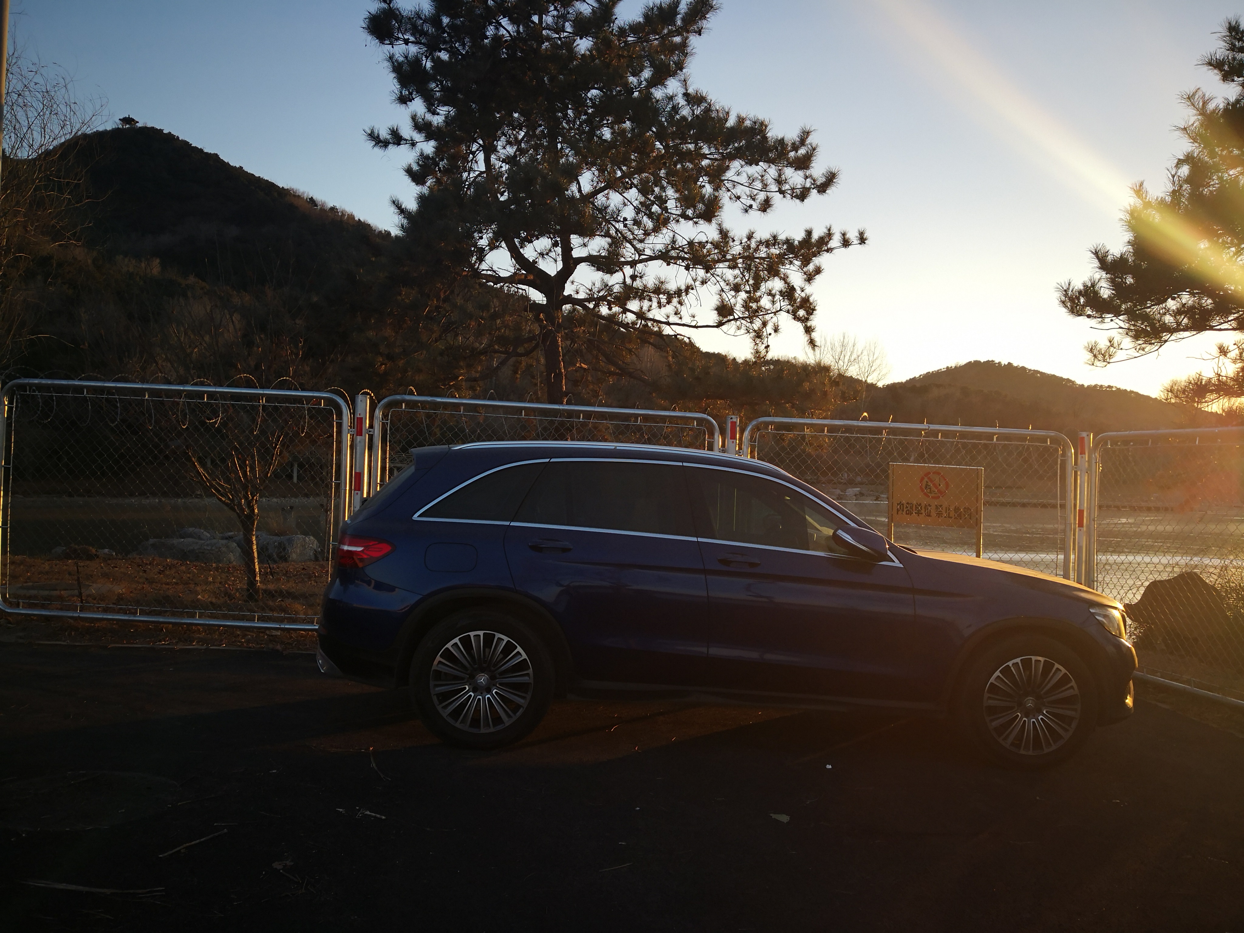 2022奔驰glc260l试驾视频评测,试驾glc260动感7座