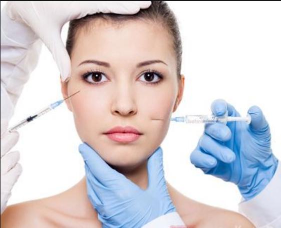 美女去美容院使用“进口药物根除黑痣”“毁容”，该如何维权？