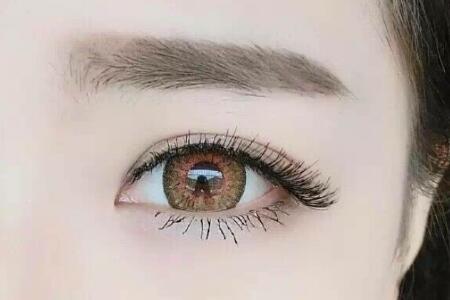 美瞳佩戴不正确,美瞳隐形眼镜正反面戴错有问题吗