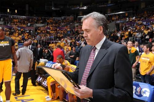 狂言君:老汉啊老汉这口锅无论如何得自己背了