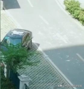 高层外墙保温层脱落安全事故,楼房外墙保温层脱落有影响吗