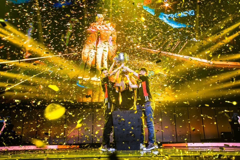 乐观家族啥意思,乐观家族小说