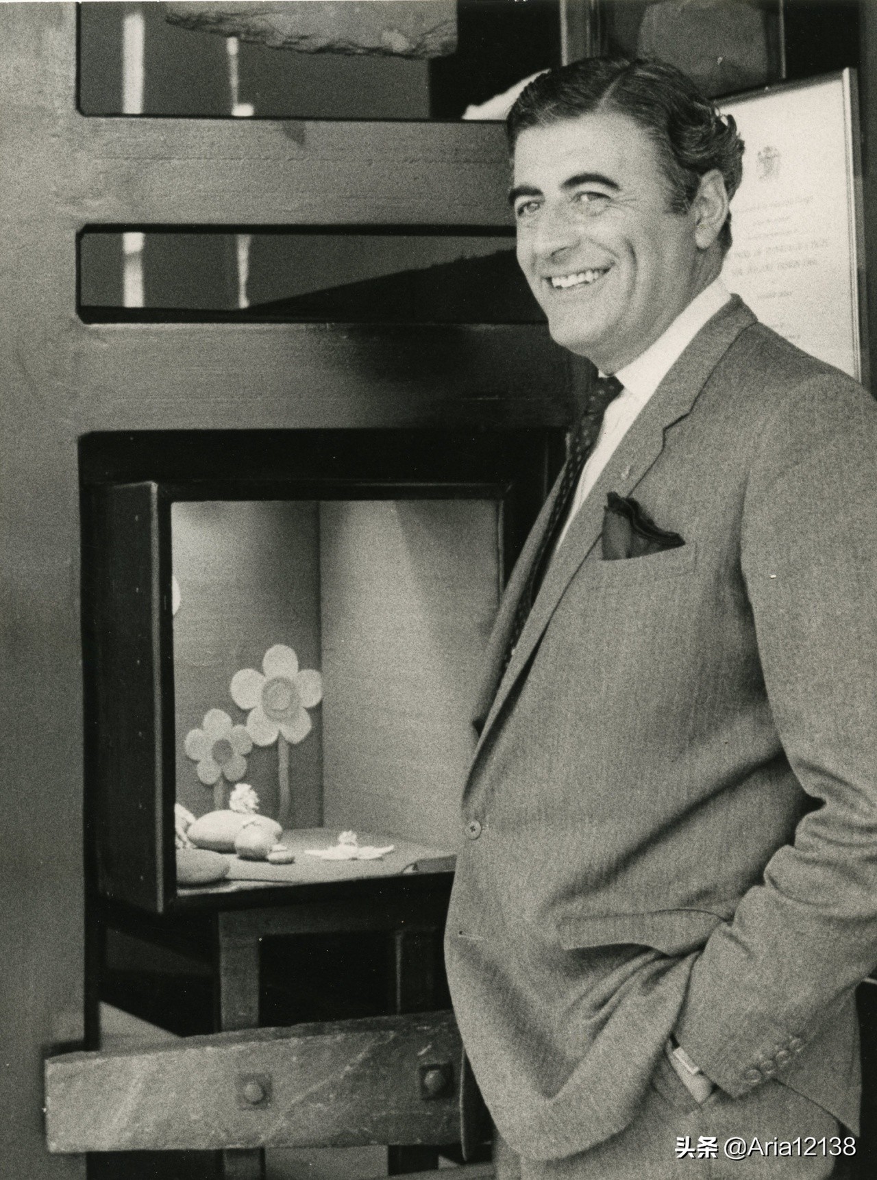 AndrewGrima｜快来get这位英国皇家*用御**珠宝设计达人！