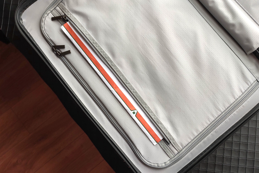 外观时尚、做工精细、体验良好，90分“七道杠”旅行箱意料之中