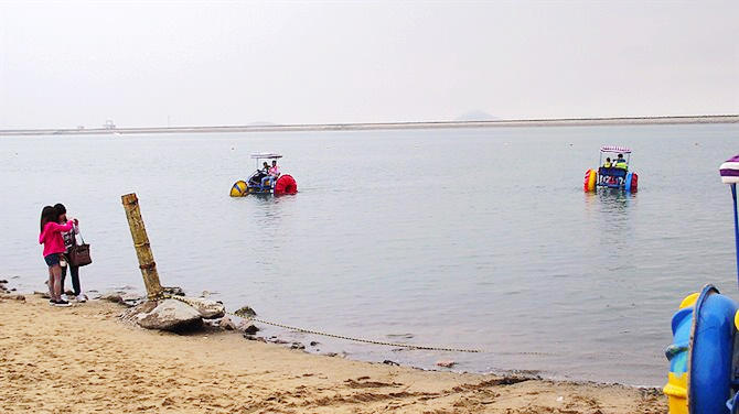 上海金山区有没有免费的沙滩,上海金山沙滩