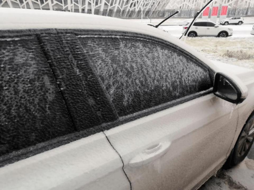 有经验的洗车师傅冬天洗车最好,冬天热水洗车还是冷水洗车