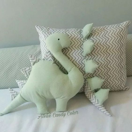 家里的玩偶、抱枕统统不用买，两块布就能缝，布艺手工附教程