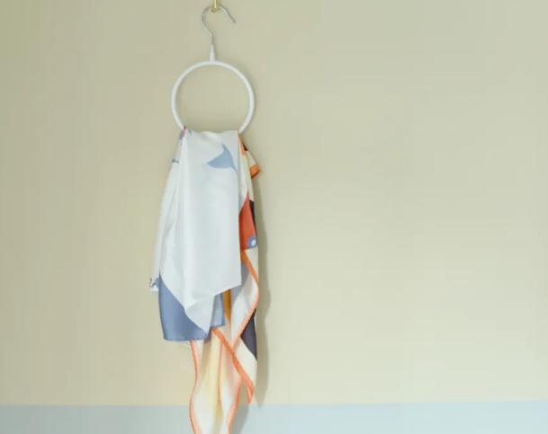 家里不穿的旧衣怎么收纳,小空间换季衣服收纳