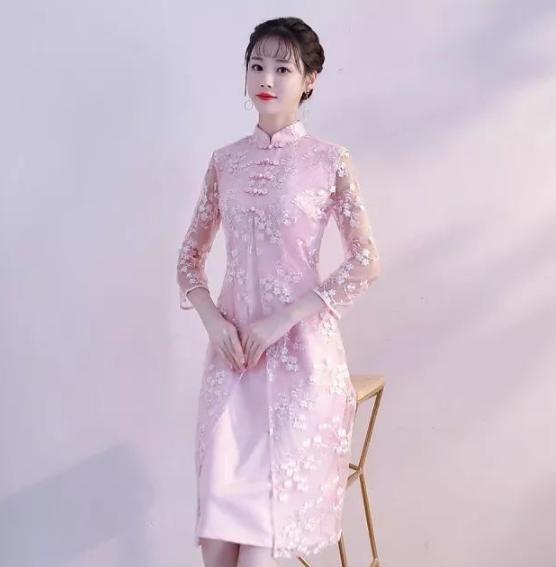 旗袍可以诠释各种美,风姿绰约温婉优雅的旗袍美女