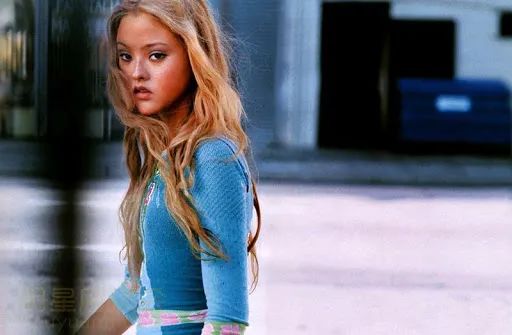 甜美系穿搭博主女推荐,适合学生党甜辣穿搭博主