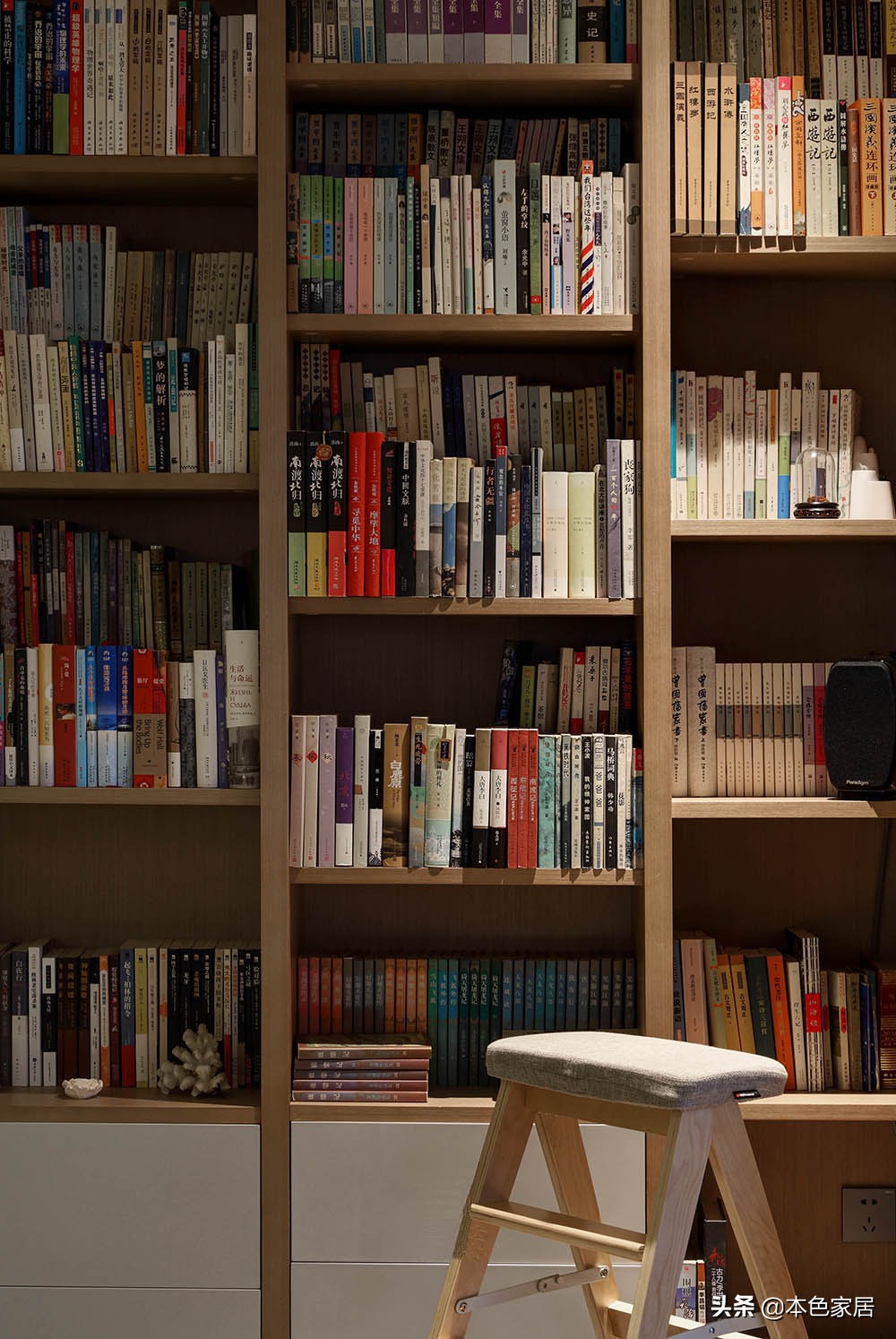 这才是真正的新中式装修,这才是真正的客厅