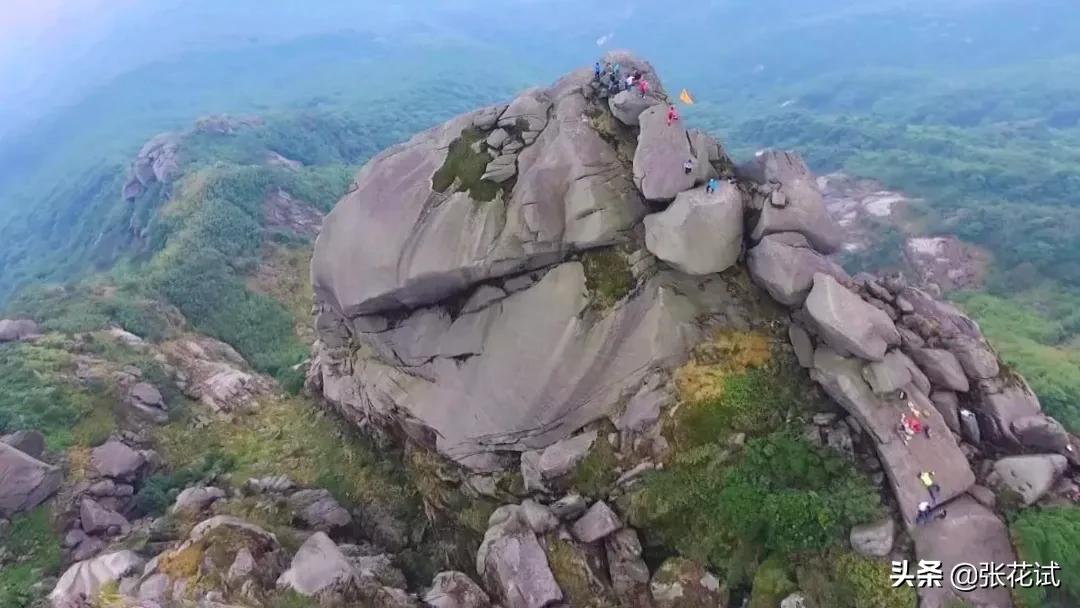 冷瓮顶航拍,冷瓮顶过山峰