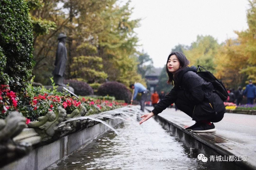 在古村落拍照怎么摆姿势好看,在古堰拍照姿势