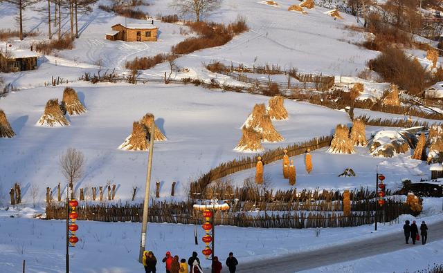 黑龙江省牡丹江市雪乡第一场大雪,雪乡迎来深秋第一场雪