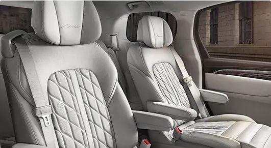 传祺车型gl8,传祺gl82016