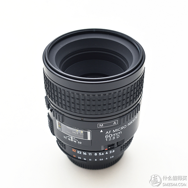 专业摄影师必备的定焦镜头,只选一只人像定焦镜头推荐