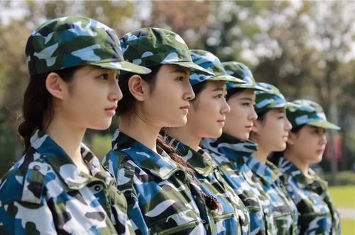 大一新生军训的这几个技巧,新生必看最全军训保命指南