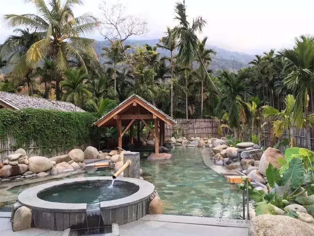 温泉季已到,这个元旦就来一场惬意的海南泡汤+逛吃之旅吧!